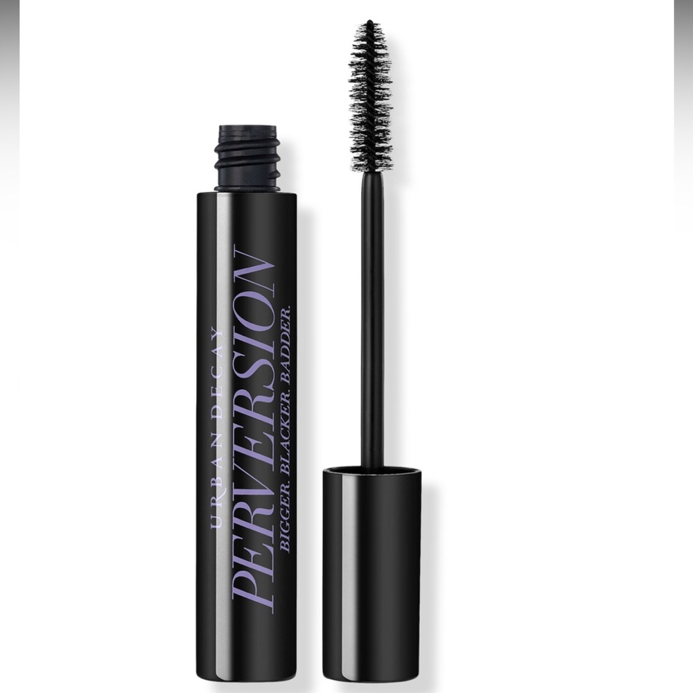 URBAN DECAY: Perversion Volumizing Mascara